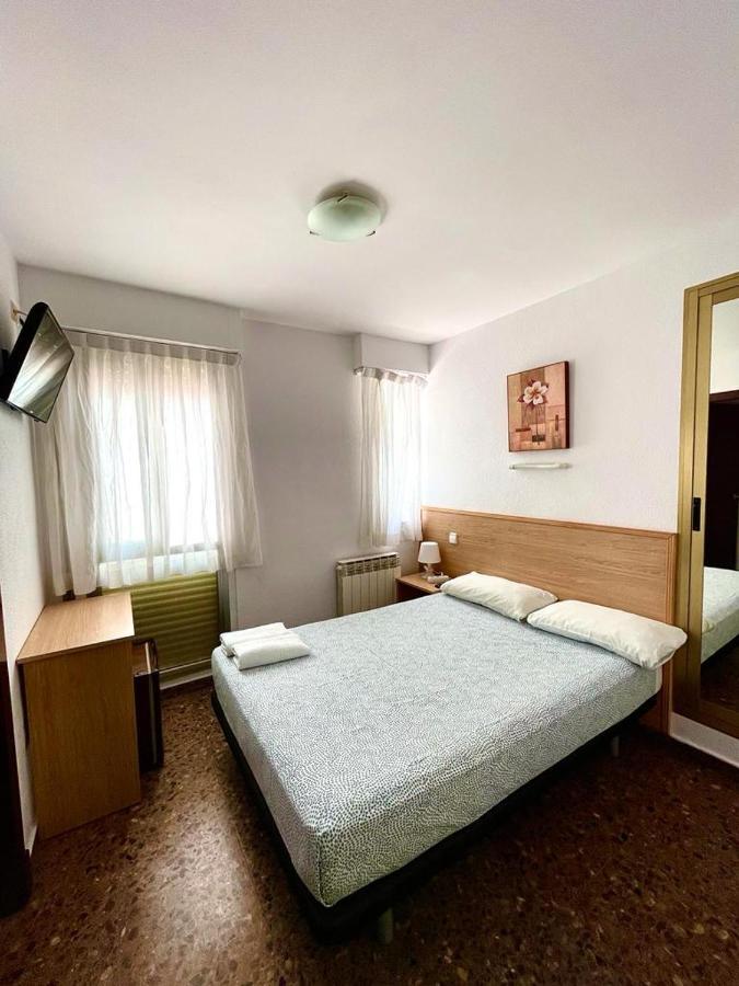 Hostal Milmarcos Σαραγόσα Εξωτερικό φωτογραφία