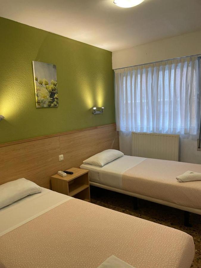 Hostal Milmarcos Σαραγόσα Εξωτερικό φωτογραφία