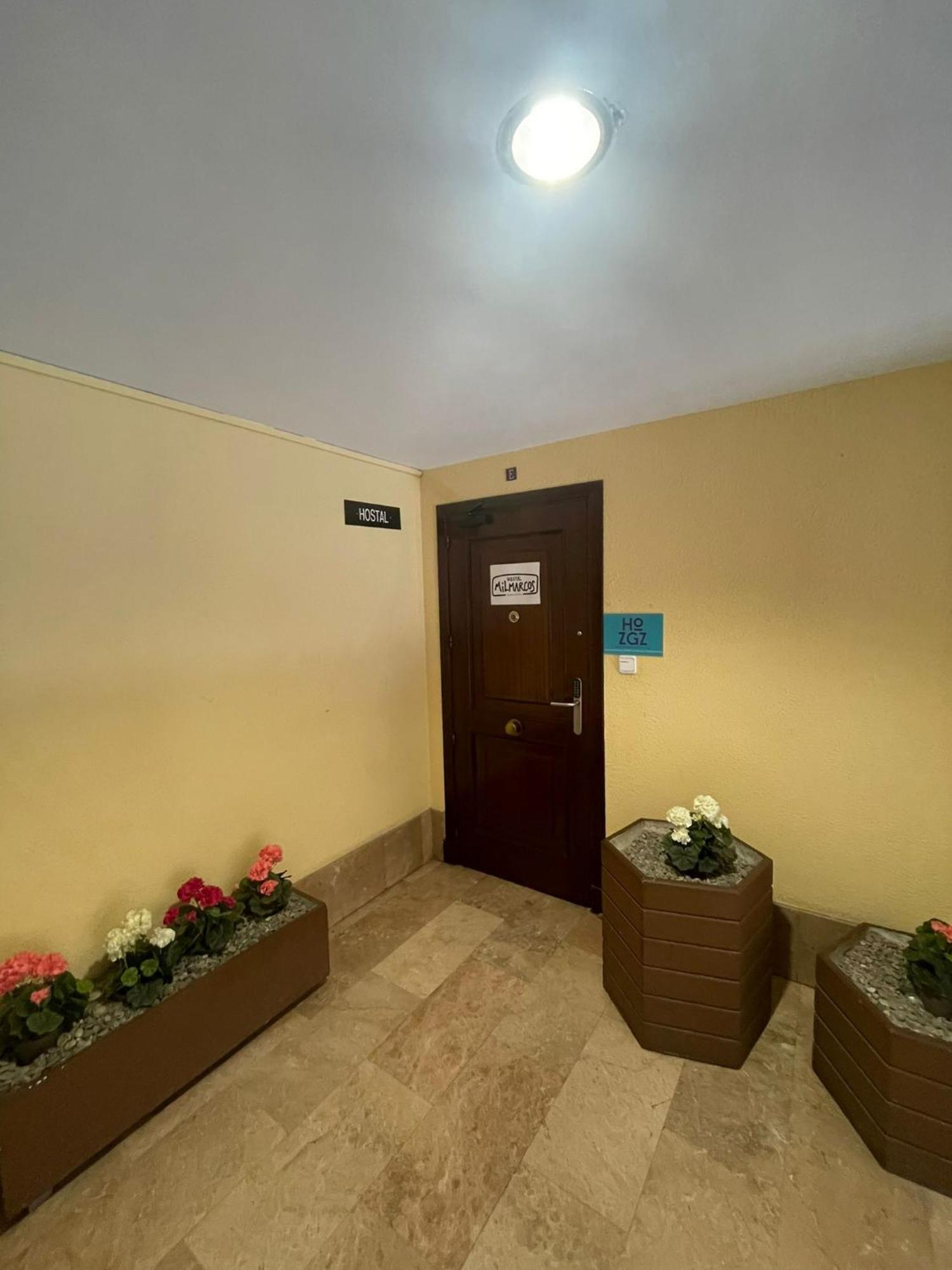 Hostal Milmarcos Σαραγόσα Εξωτερικό φωτογραφία